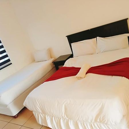 شرق لندن Palm Heaven B&B المظهر الخارجي الصورة
