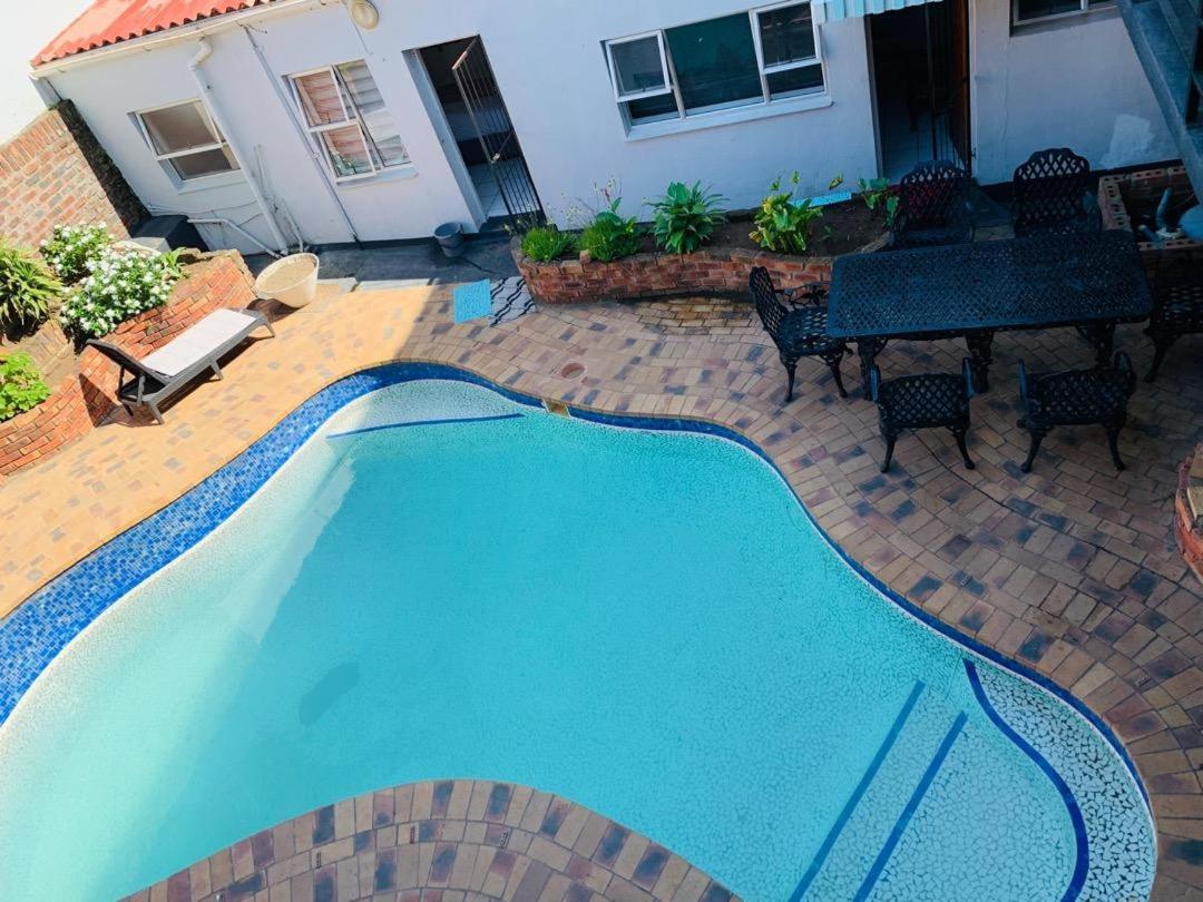 شرق لندن Palm Heaven B&B المظهر الخارجي الصورة